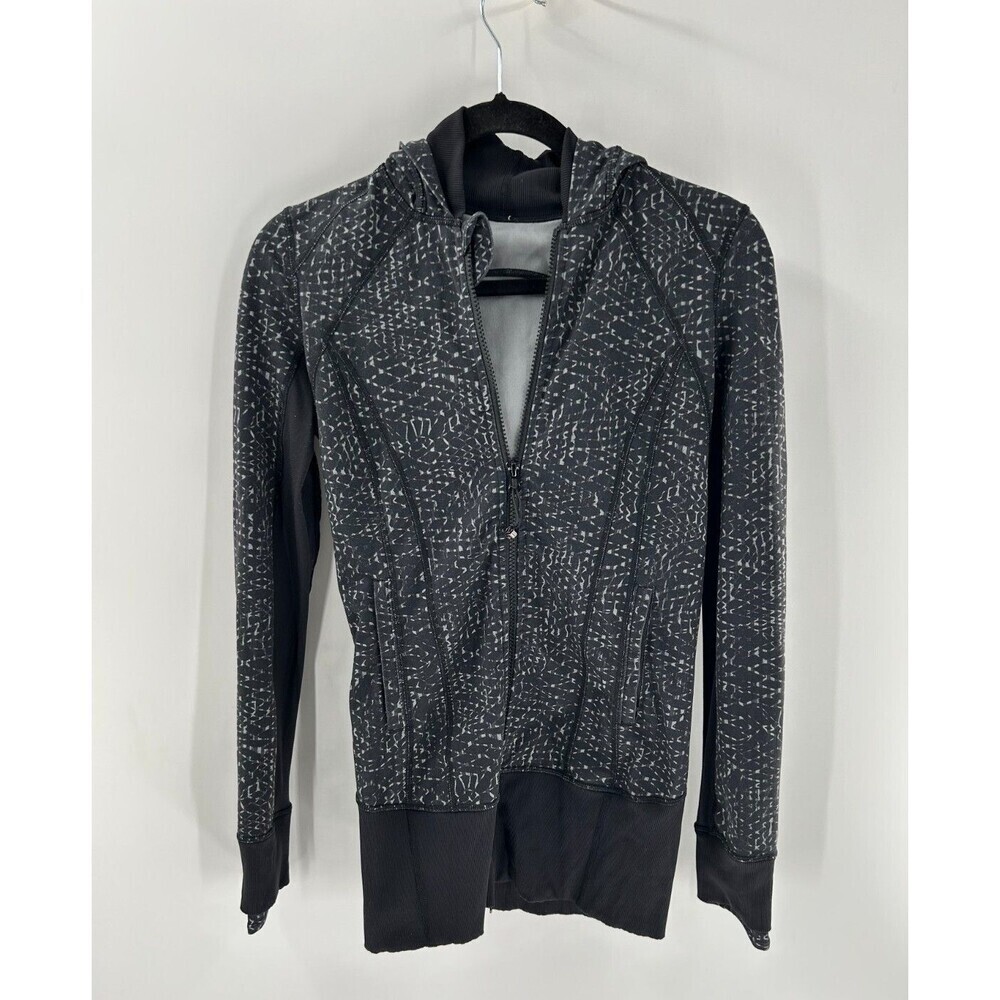 Women's Lululemon Daily Practice Full Zip Hooded Jacket Size 4